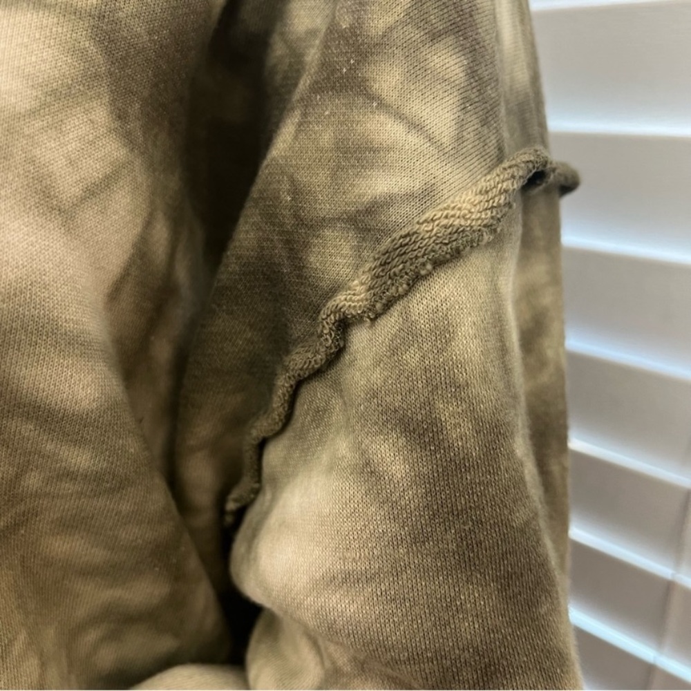 NEW green tie dye ruffle sweatshirt XXL - Picture 3 of 8
